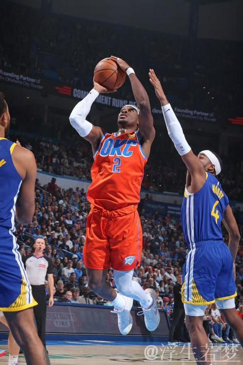 迅速反击 霍姆格伦快攻上篮命中