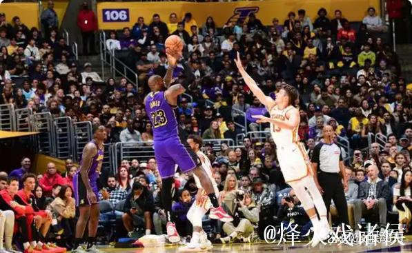 沃克高效砍26分,老鹰客场不敌湖人 沃克高效砍26分,老鹰客场不敌湖人
